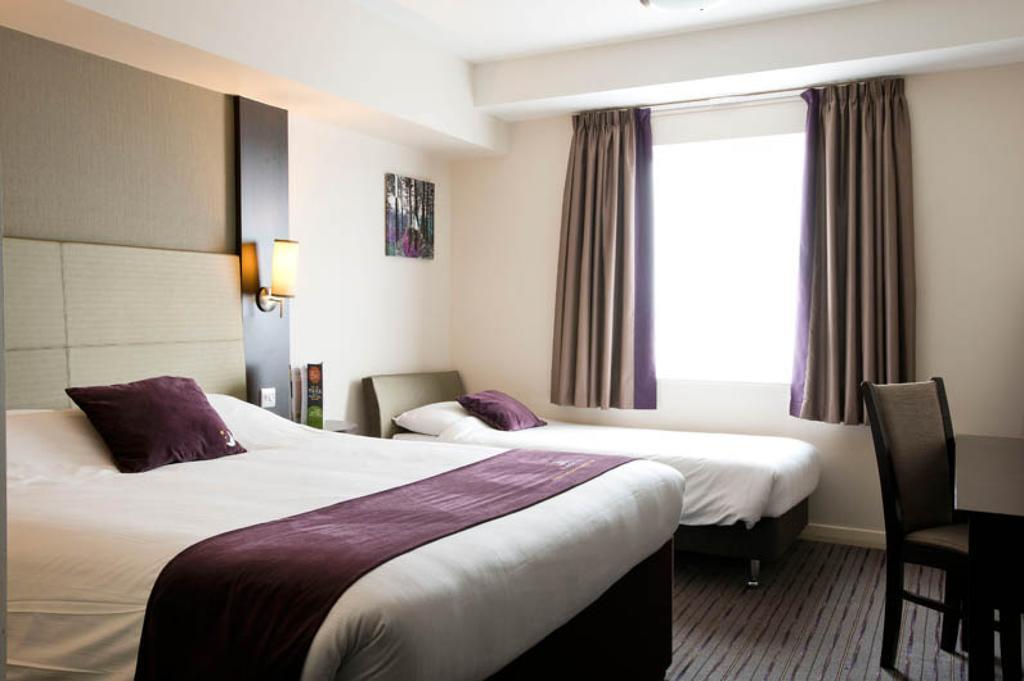 Premier Inn Merthyr Tydfil Exterior photo