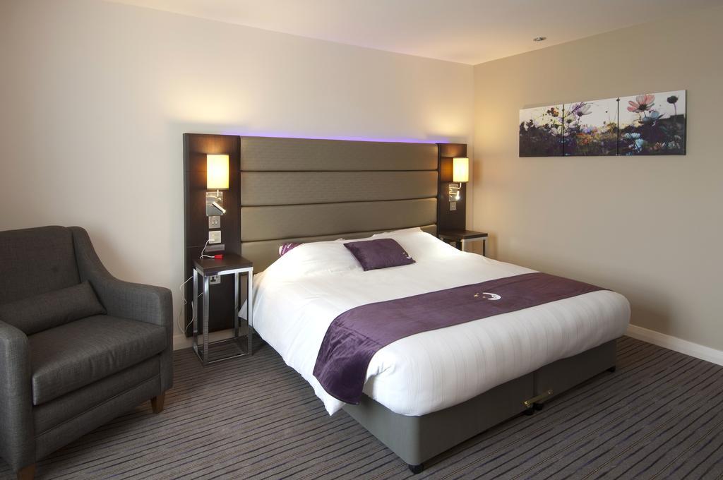 Premier Inn Merthyr Tydfil Exterior photo