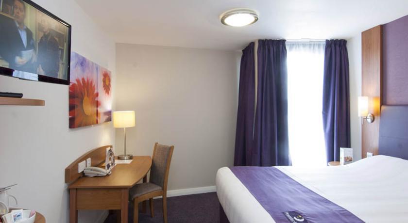 Premier Inn Merthyr Tydfil Exterior photo