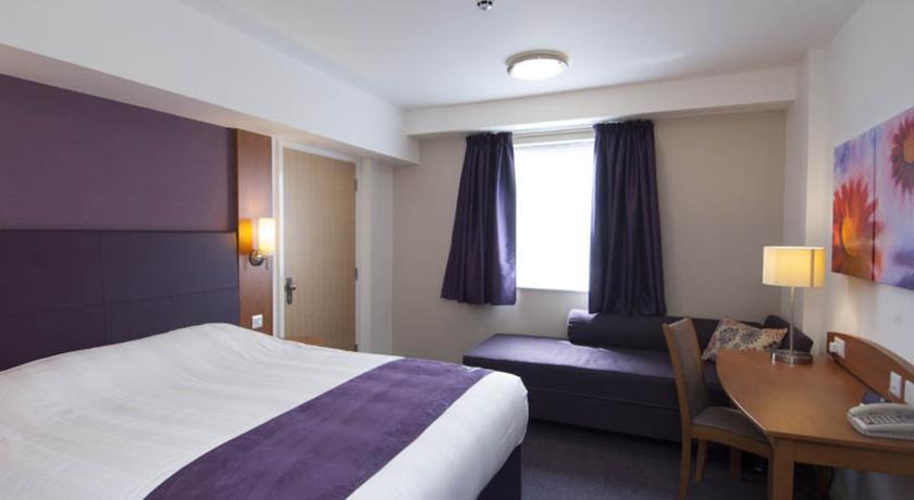 Premier Inn Merthyr Tydfil Exterior photo